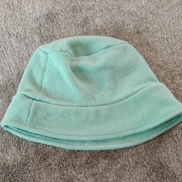 Hannay Handmade Cloche Hat Mint - Picture 1 of 3